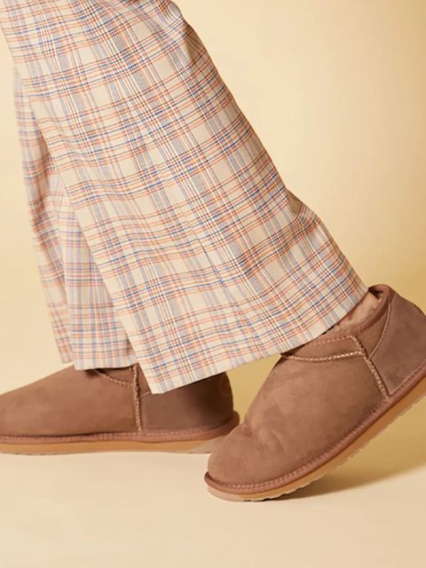 Emu Australia śniegowce zamszowe Stinger Compact kolor brązowy W13013