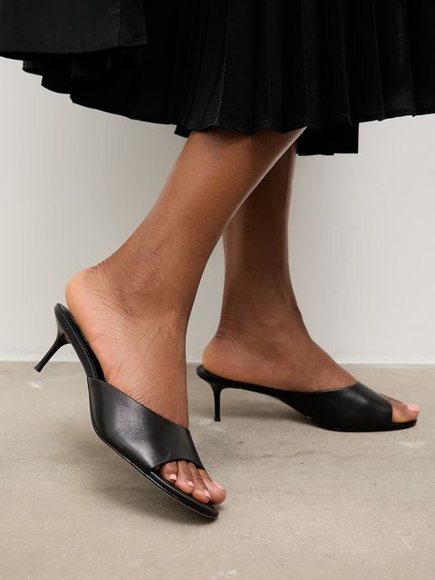 Answear.LAB klapki skórzane z kolekcji Unscripted - zdjęcie produktu nr 2