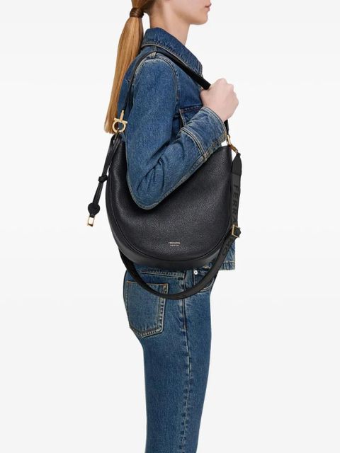 Ferragamo North-South leather shoulder bag - Black - zdjęcie produktu nr 2