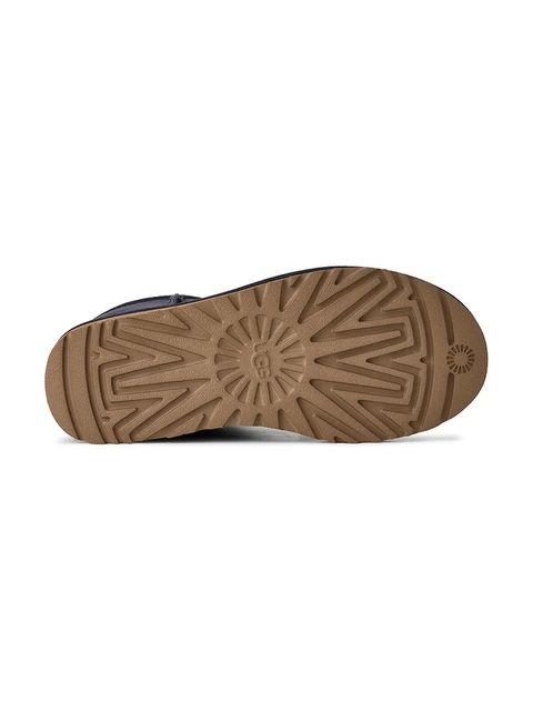 UGG śniegowce zamszowe Classic Mini II kolor granatowy 1016222.DKN