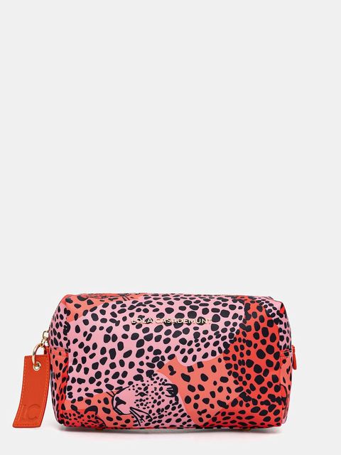 Lola Casademunt kosmetyczka