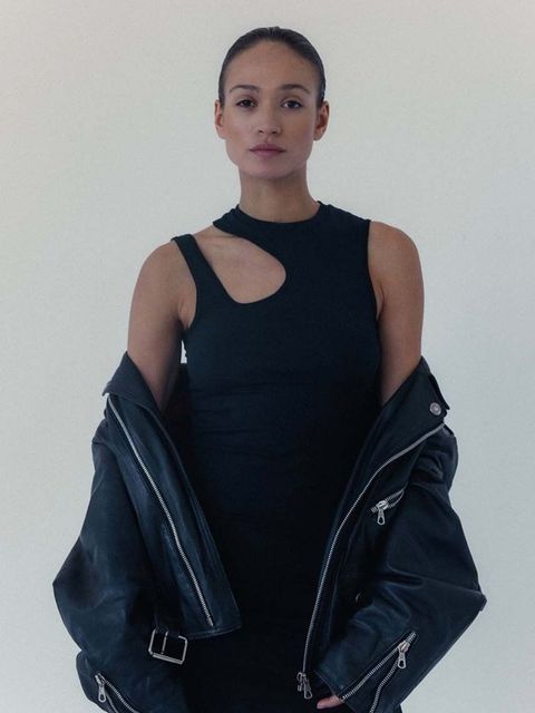 MUUV. sukienka LARME kolor czarny mini dopasowana - zdjęcie produktu nr 1