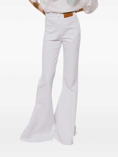 A.W.A.K.E. Mode logo-patch flared jeans - White