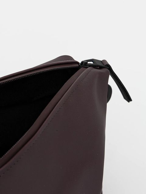 Rains kosmetyczka 15630 Hilo Wash Bag kolor bordowy 15630