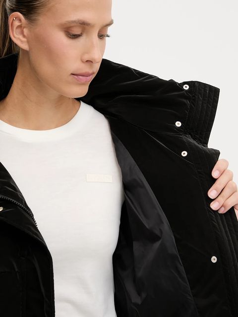 EA7 Emporio Armani kurtka kolor czarny zimowa AF16078.7W000652