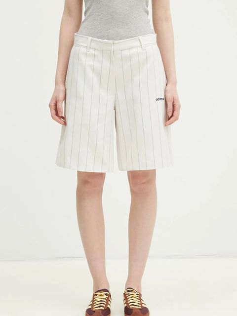adidas Originals szorty PINSTRIPE SHORT damskie kolor beżowy wzorzyste high waist JC7684 - zdjęcie produktu nr 1