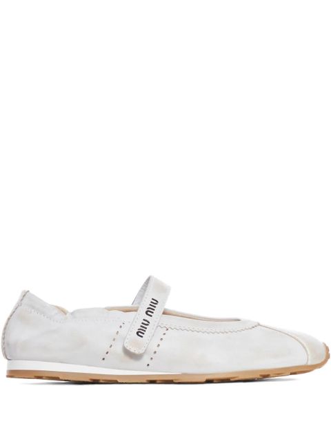 Miu Miu strap ballet flats - Neutrals - zdjęcie produktu nr 1