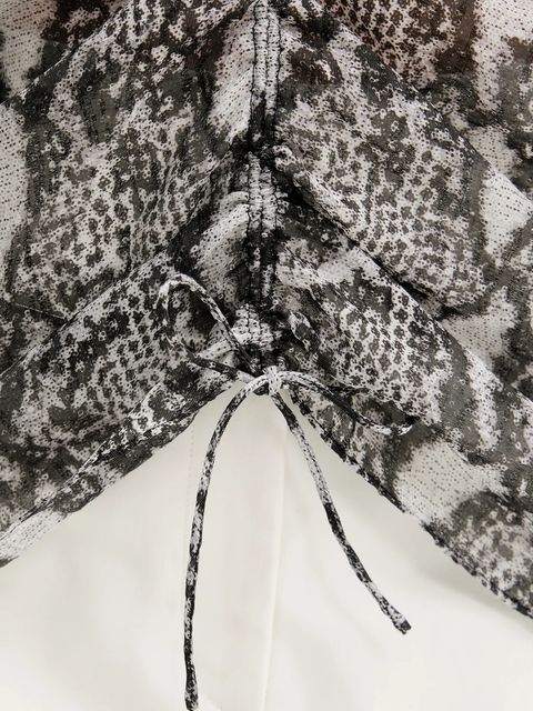 IRO bluzka damska kolor czarny wzorzysta WM16AKIA