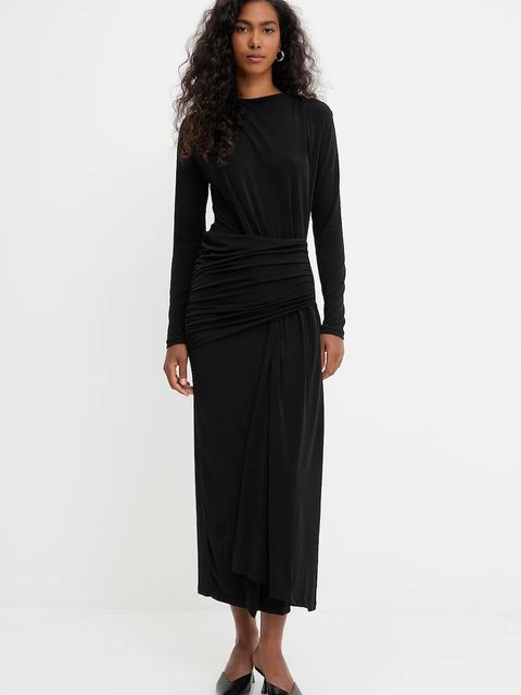 Answear.LAB sukienka kolor czarny maxi dopasowana - zdjęcie produktu nr 1