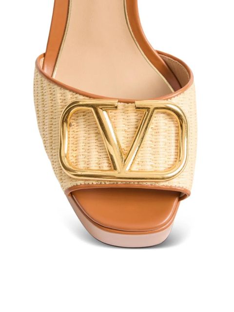 Valentino Garavani VLogo-plaque platform sandals - Brown