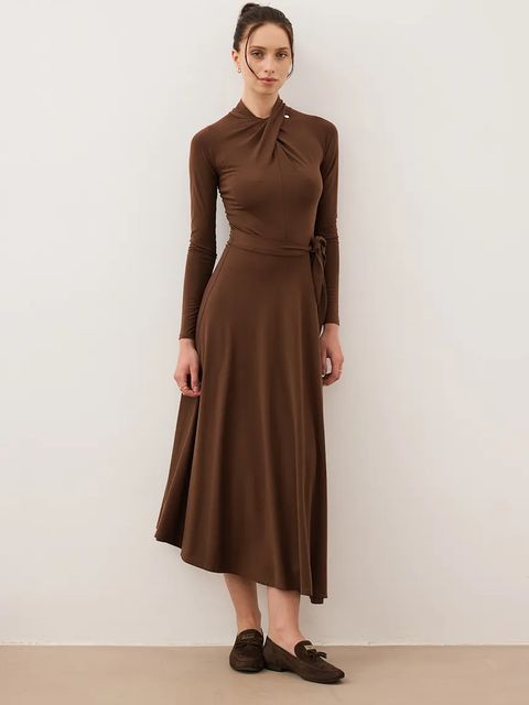 Bizuu sukienka ROTTA kolor brązowy midi rozkloszowana ROTTA BRĄZOWY - zdjęcie produktu nr 1