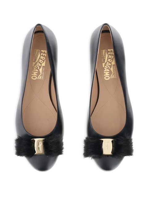 Ferragamo Vara leather fur-pompom ballerina shoes - Black - zdjęcie produktu nr 2