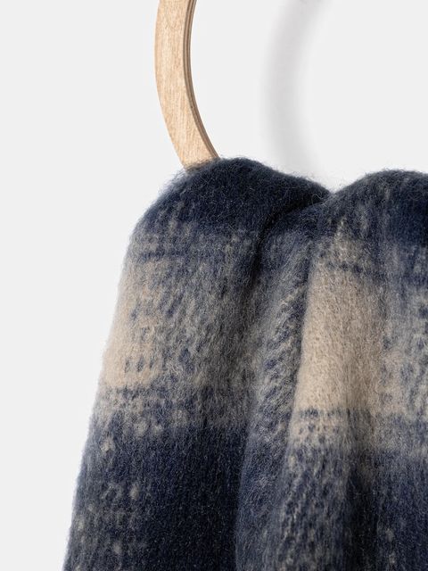 Pepe Jeans szalik damski kolor granatowy wzorzysty PL1100002 - zdjęcie produktu nr 2