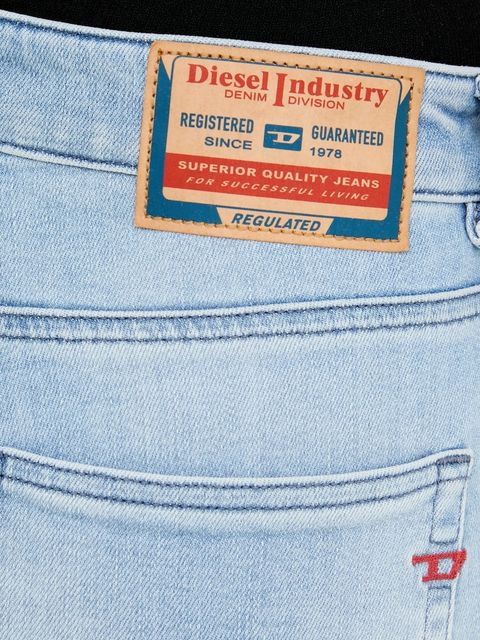 Diesel jeansy 1984 SLANDY-HIGH L.32 - zdjęcie produktu nr 2