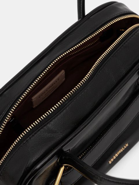 Coccinelle torebka skórzana PAKI SHINY SMOOTH kolor czarny E1 U4B 12 02 01