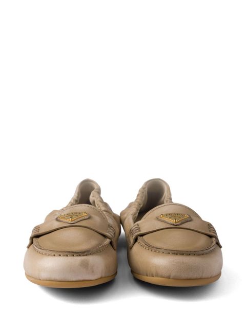 Prada leather loafers - Neutrals