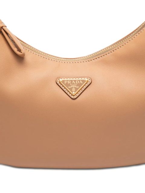 Prada logo-plaque shoulder bag - Neutrals