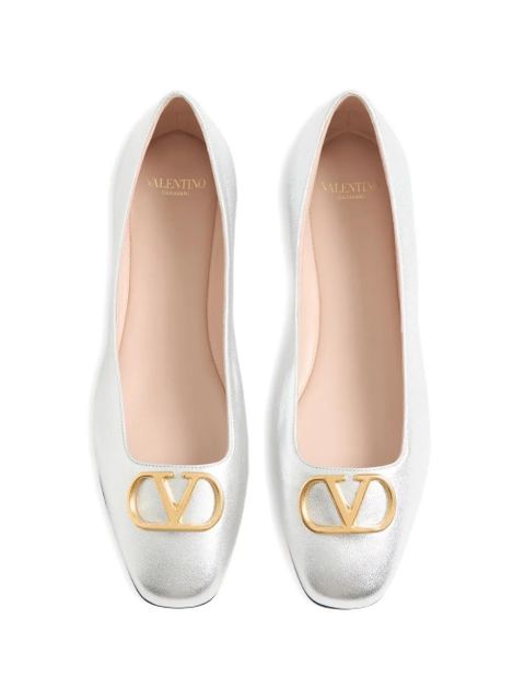Valentino Garavani Vlogo Signature ballerinas in laminated nappa-leather - Silver
