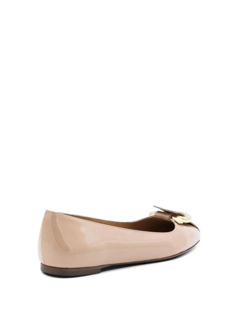 Ferragamo ring-detail ballet flats - Neutrals
