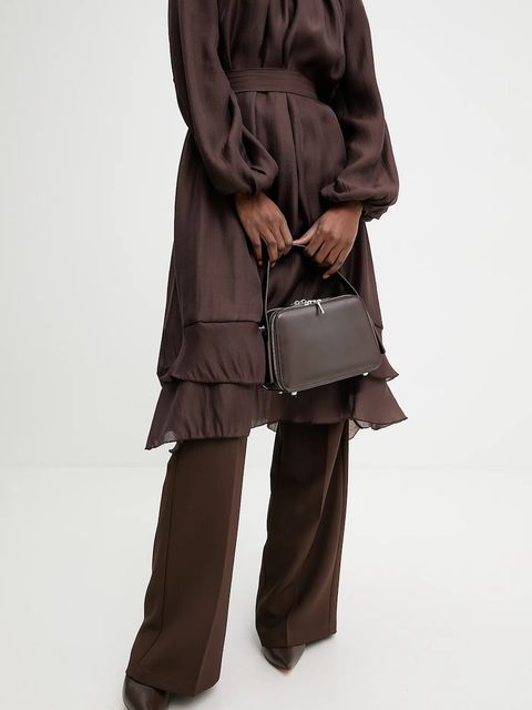 Answear.LAB sukienka kolor brązowy mini rozkloszowana