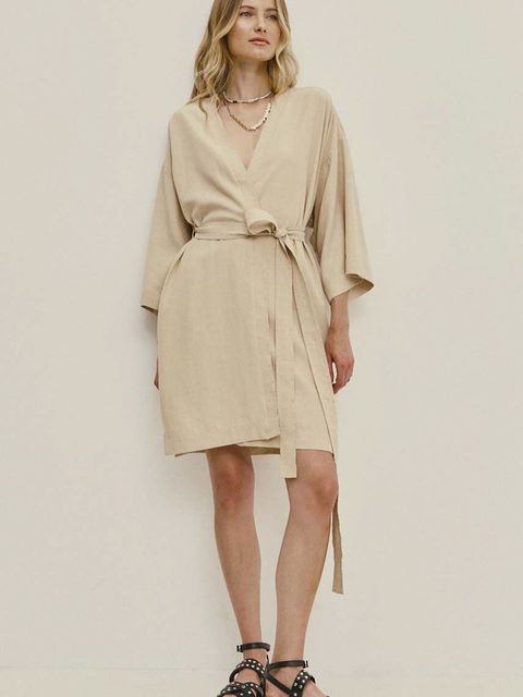 Answear.LAB sukienka z lnem kolor beżowy mini prosta