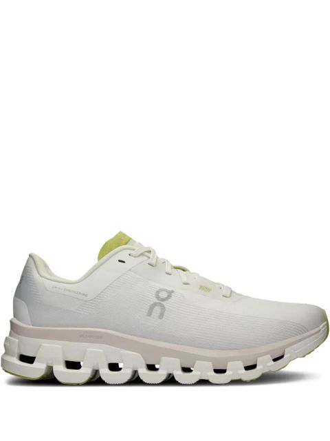 On Running Cloudflow 4 "White/Sand" sneakers - zdjęcie produktu nr 1