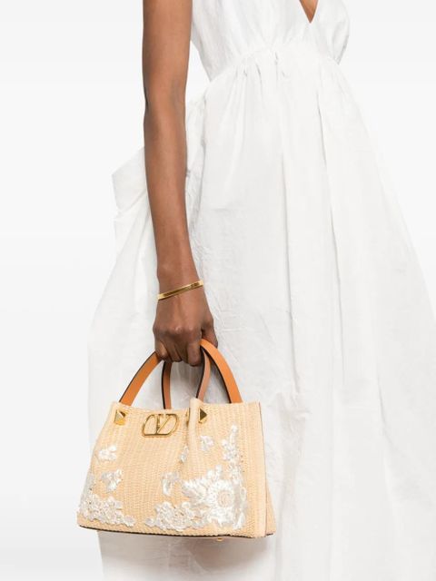 Valentino Garavani floral-appliqué stud-detail tote bag - Neutrals