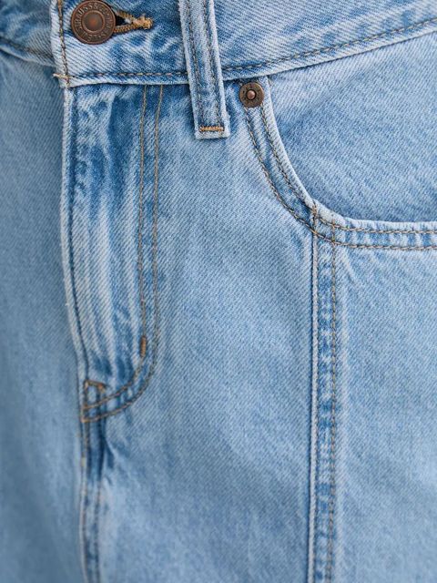 Levi's spódnica jeansowa kolor niebieski midi rozkloszowana A8730