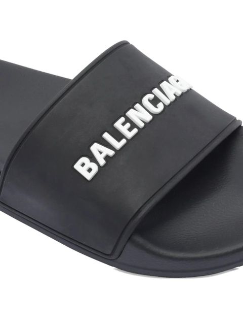Balenciaga logo-embossed pool slides - Black