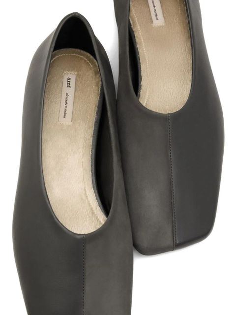 AMI Paris two-tone leather ballet flats - Grey