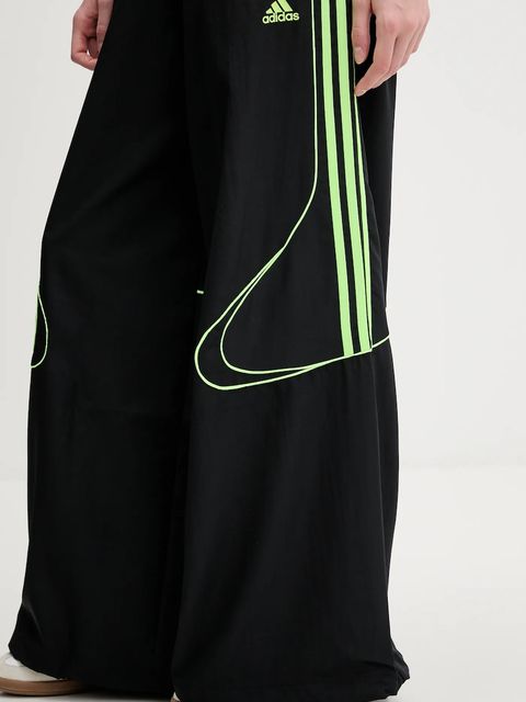 adidas Originals spodnie dresowe Teamgeist damskie kolor czarny wzorzyste JV7478