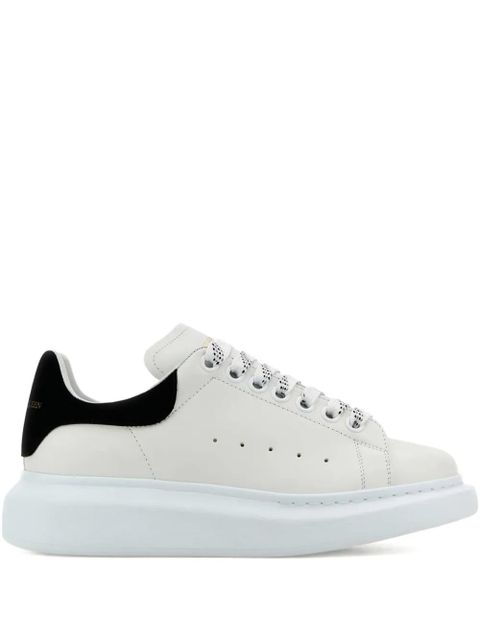 Alexander McQueen Oversized leather suede-heel sneakers - White - zdjęcie produktu nr 1