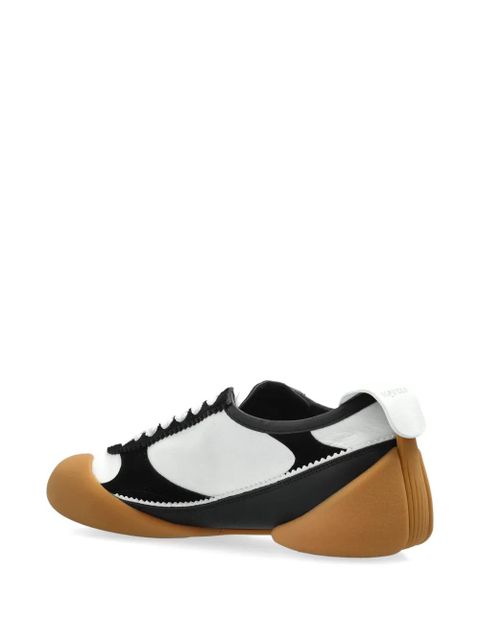 Alexander McQueen leather panelled sneakers - White