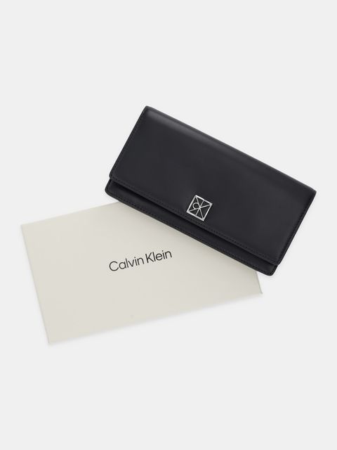 Calvin Klein portfel skórzany damski kolor czarny LV04F1098G