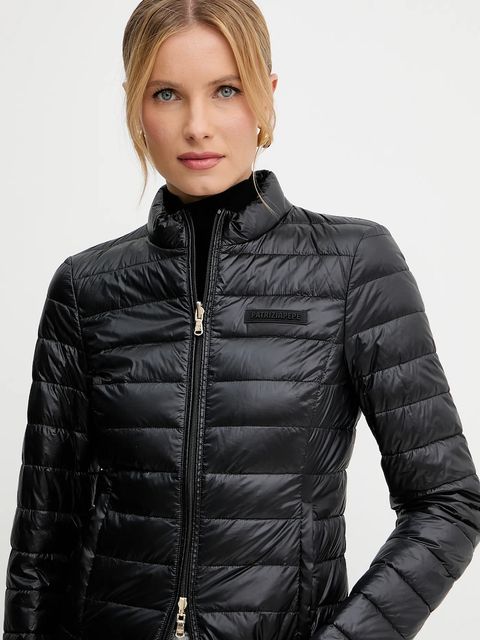 Patrizia Pepe kurtka kolor czarny przejściowa 8O0178 A631