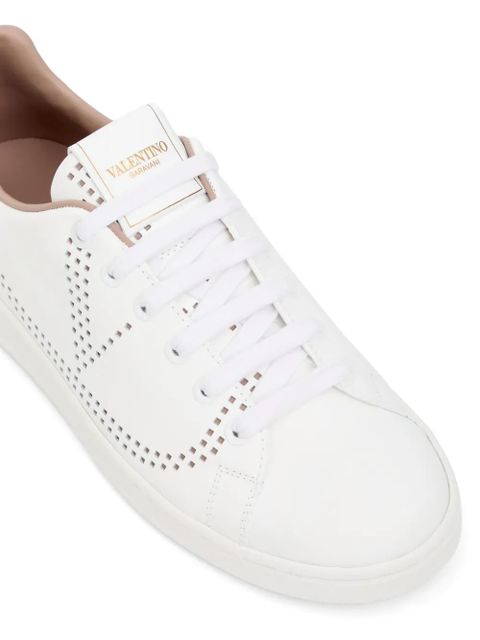 Valentino Garavani Backnet calfskin sneakers - White