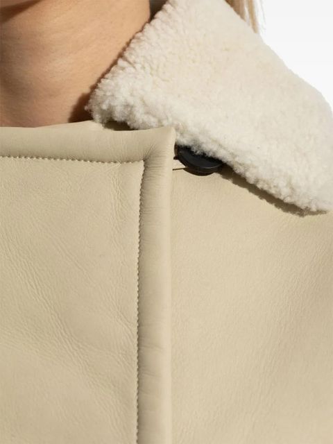 Jacquemus double-breasted shearling jacket - Neutrals