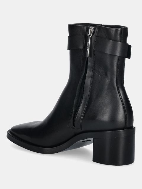 Calvin Klein botki skórzane BLOCK HEEL BOOT W/ METAL LOGO damskie kolor czarny na słupku HW0HW02591