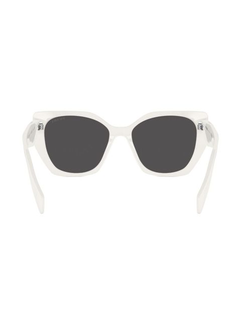 Prada Eyewear Prada PR 19ZS overvsize frame sunglasses - White