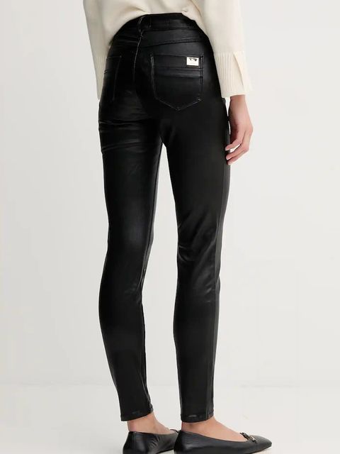 Gaudi spodnie damskie kolor czarny dopasowane high waist 521BD25018