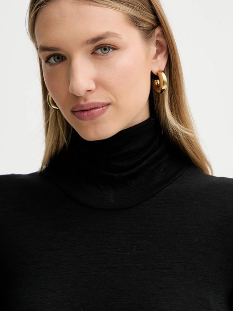 Liviana Conti longsleeve z dodatkiem wełny kolor czarny z golfem L5WH36