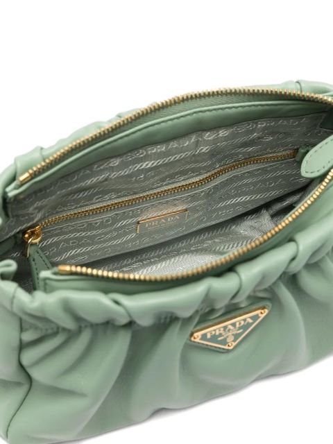Prada triangle-logo tote bag - Green