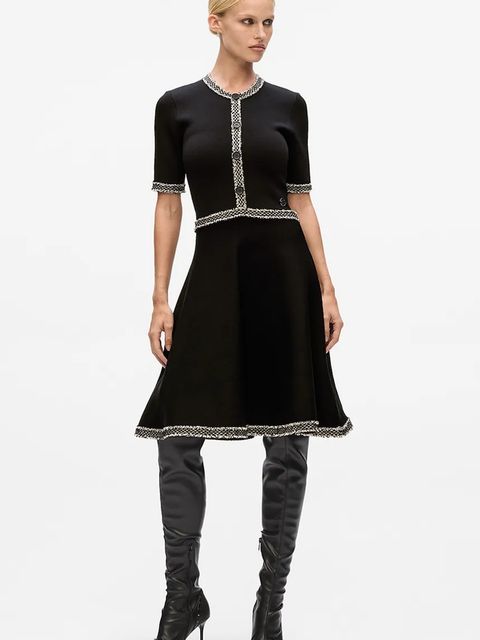 Karl Lagerfeld sukienka kolor czarny mini rozkloszowana A4W13024