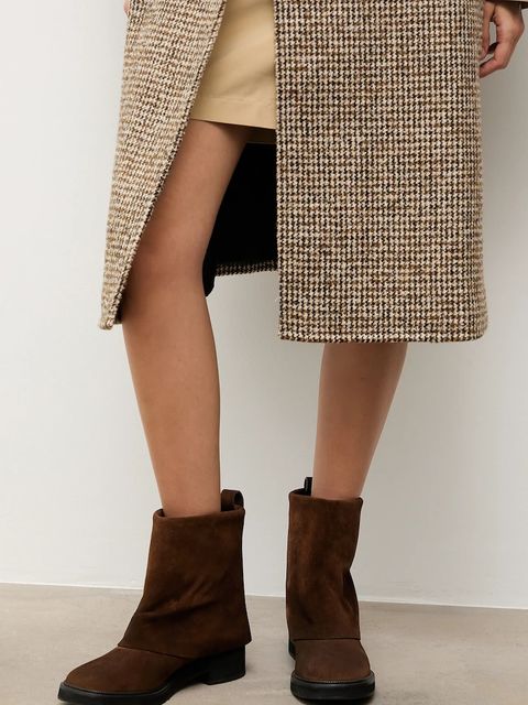 Answear.LAB botki zamszowe kolor brązowy na płaskim obcasie - zdjęcie produktu nr 1