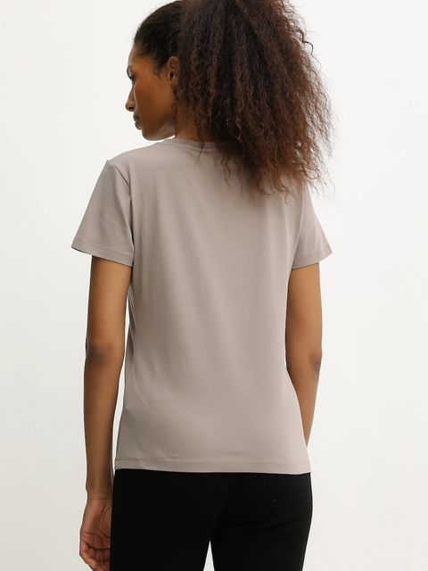 Guess t-shirt BRIANA damski kolor beżowy V3BI11 J1314