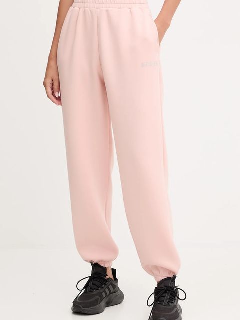 Guess spodnie dresowe CECILIA kolor różowy z aplikacją V4BB13 K7UW2 - zdjęcie produktu nr 1