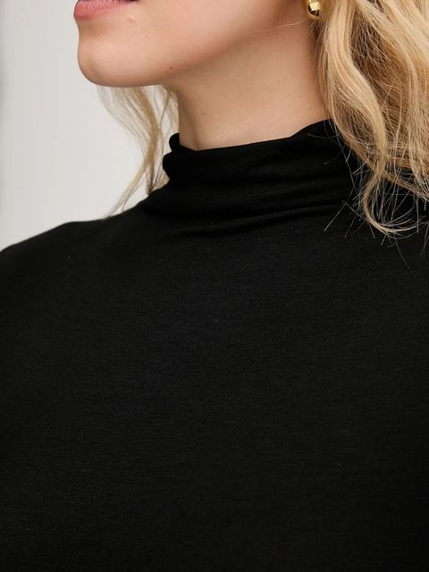 Marella longsleeve Emme by Marella kolor czarny z golfem 2525946031200