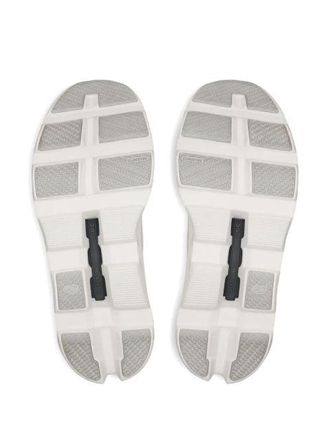 On Running Cloudmonster running sneakers - White
