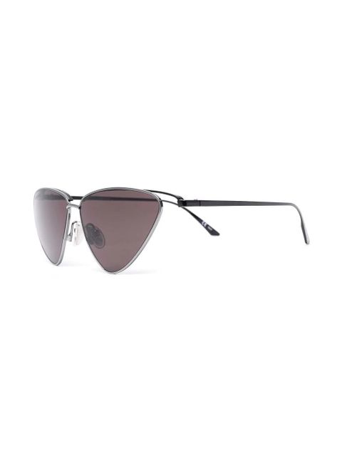 Balenciaga Eyewear cat-eye tinted sunglasses - Black