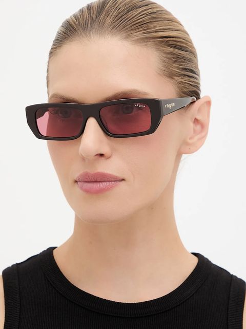 VOGUE okulary przeciwsłoneczne damskie kolor brązowy 0VO5657SU - zdjęcie produktu nr 1